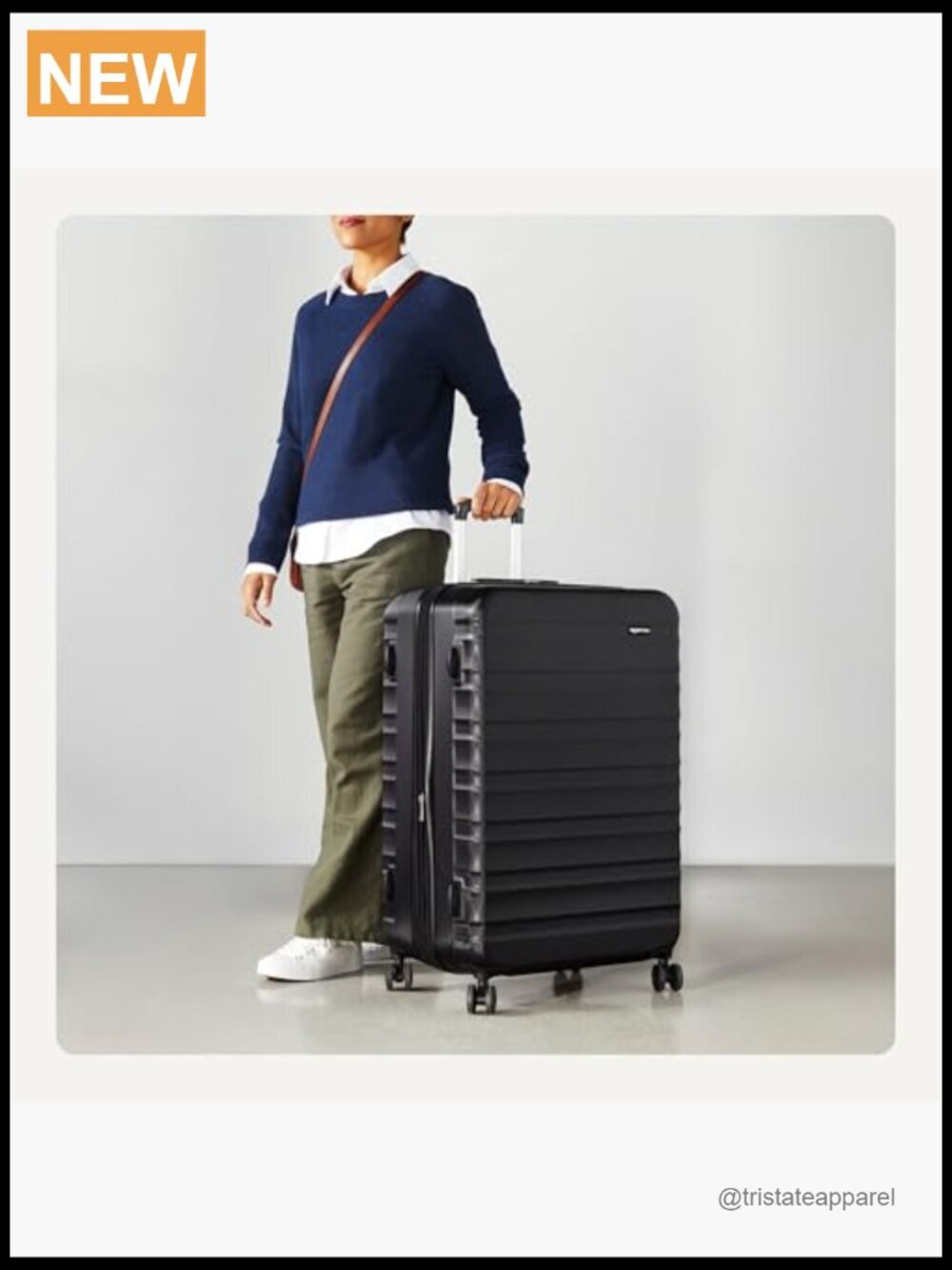 30" Hardside Large Checked Luggage With Spinner Wheels View 2